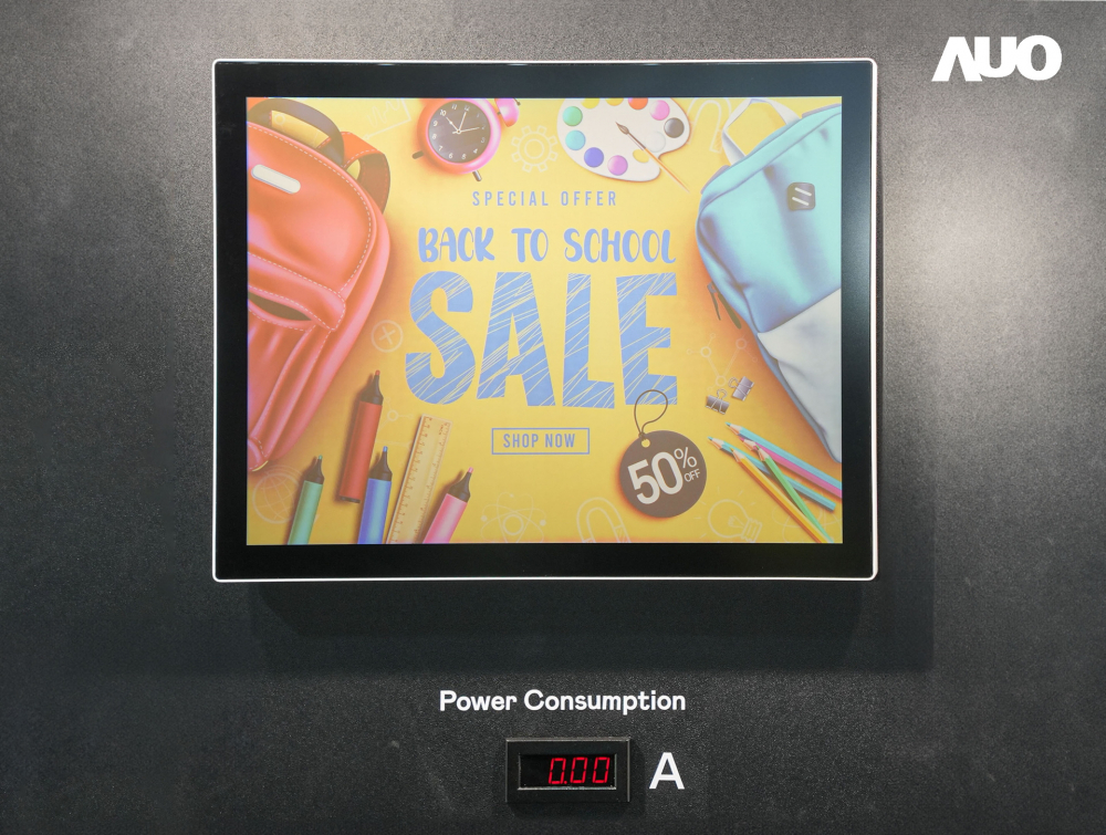 开云电竞展示胆固醇液晶超低耗能户外全彩显示器，ChLC（胆固醇液晶）以双稳态技术使静态显示零功耗，具省电、高彩度、环保的特性，还整合软硬件系统解决方案，可透过单一云端平台管理